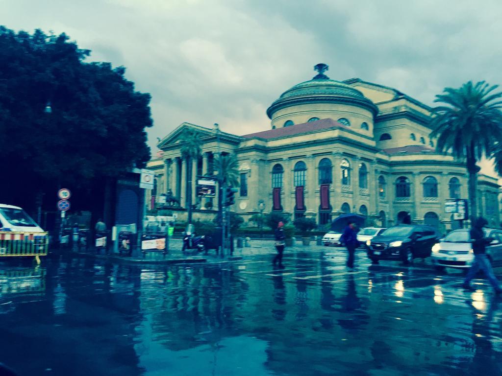 La Casetta Al Massimo By Domusicily Palermo Szoba fotó